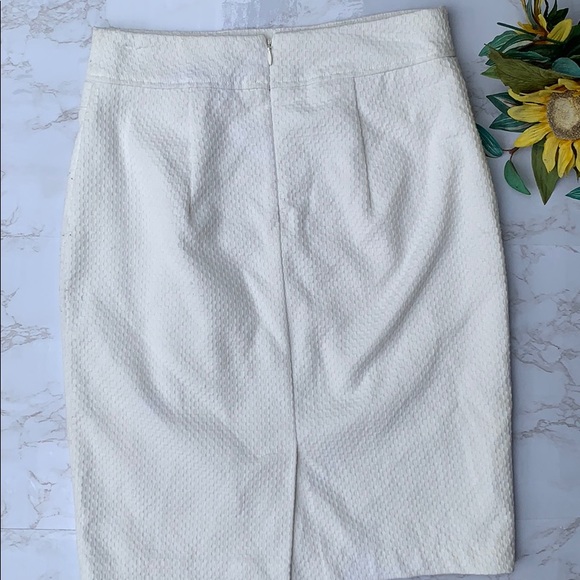 Jacob White Pencil Skirt, size 2 - Picture 2 of 5